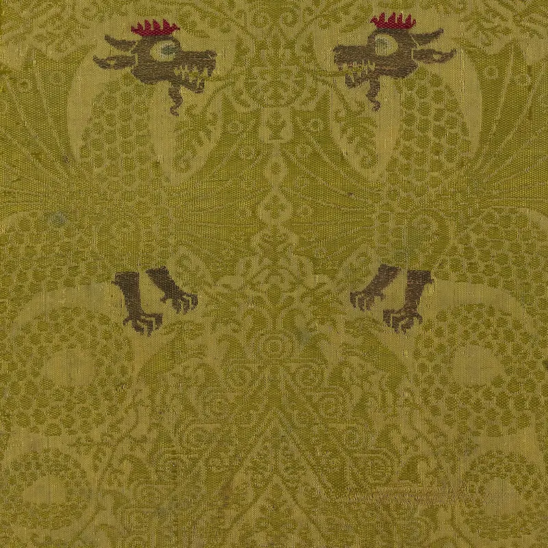 The silks of medieval Sicily