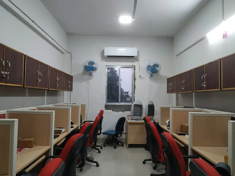 Photo of the CMAS laboratory with all furniture and electrical appliances installed (February 15th, 2022). 