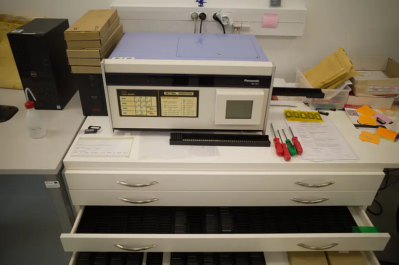 TLD dosimetry system