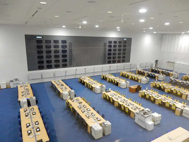 Japan, Tokyo, Koto (2017): Tokyo Rinkai Disaster Prevention Park, a place to learn about preparedness with an earthquake simulator and great science communication - view into the operation room from where relief efforts can be directed across the city