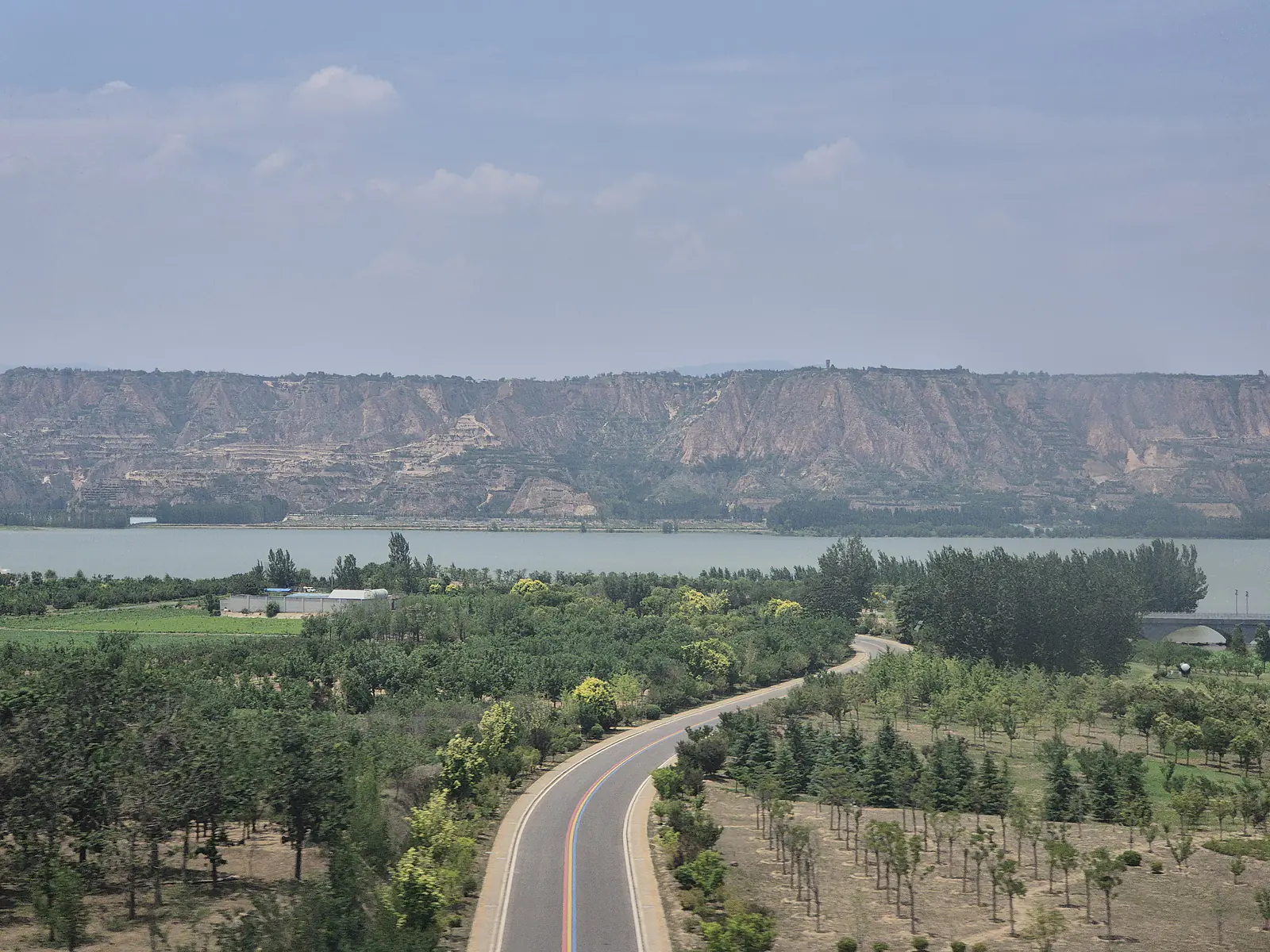 China, Shaanxi (2025): View of the Loess Plateau