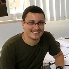 Guilherme Brando  (@CBPF)
