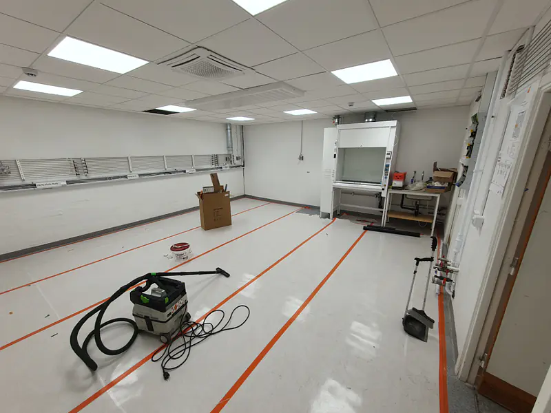 Fume hood installed and tidied up