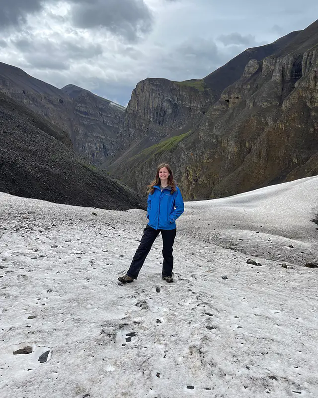 Snowpack in the gully adjacent to the Alaska section.