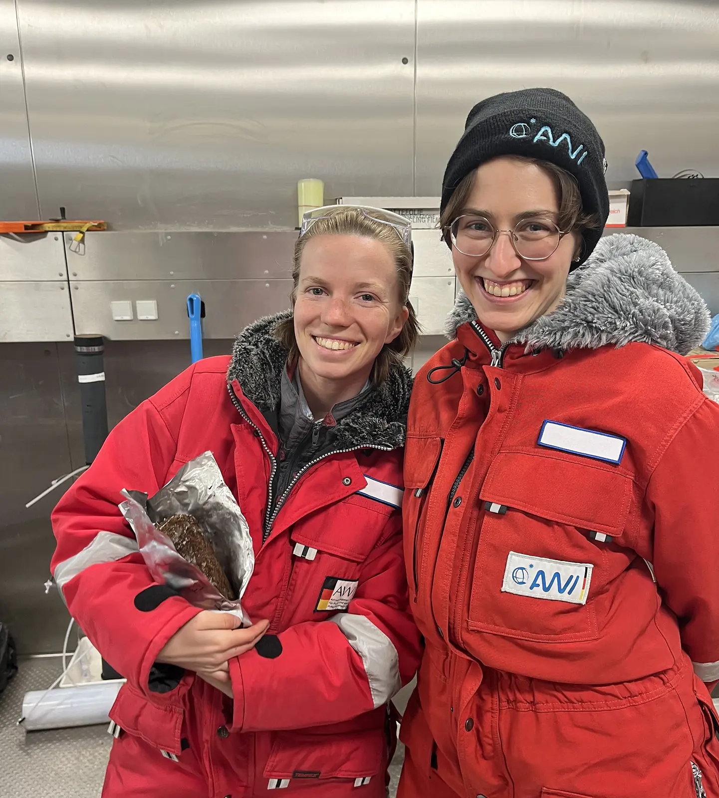 Soils from the field were processed in the cold lab to keep the ice-rich samples from thawing. Pictured is myself, and Marianne Böhm (now at Uni Stockholm)