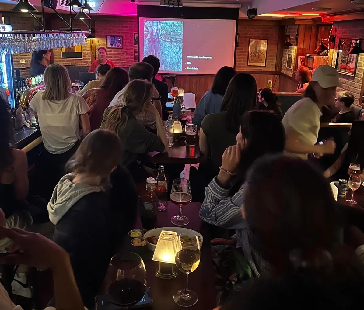 Pint of Science talk at the Bagpipers Inn Pub in Stockholm.